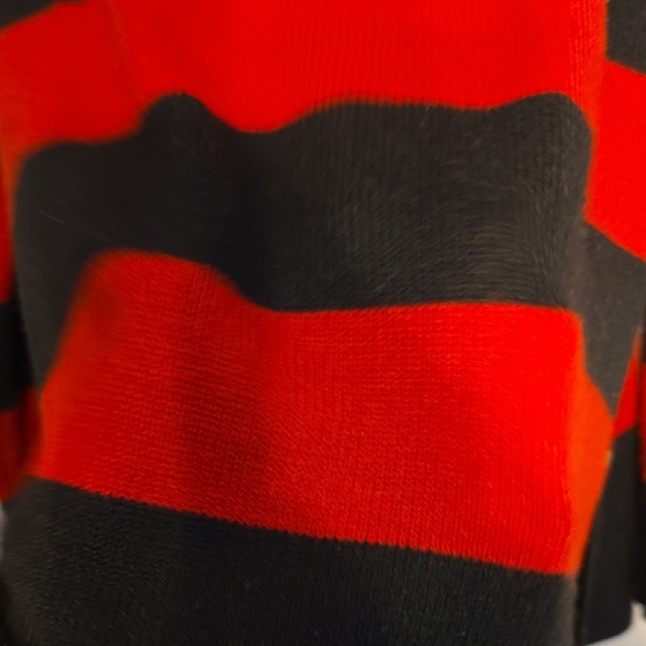 Chico’s Black & Red Striped Cold Shoulder Mock Neck Sweater - Picture 8 of 10